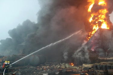 46 ранени при експлозия в завод във Франция 