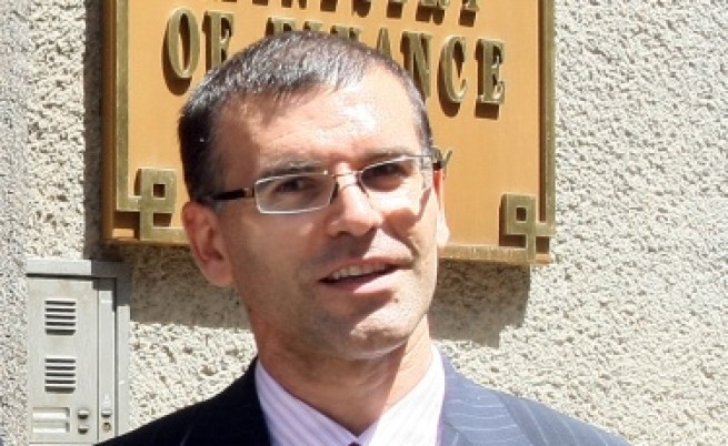 Дянков: Удряме дъното наесен