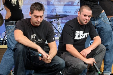 Още един счупен крак в шоубизнеса