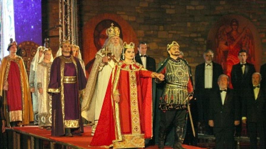 Ролята на цар Калоян изпълнява Иван Кабамитов