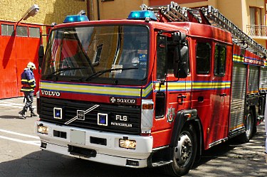 Британец подпали две коли и се самоуби в пазарджишко село