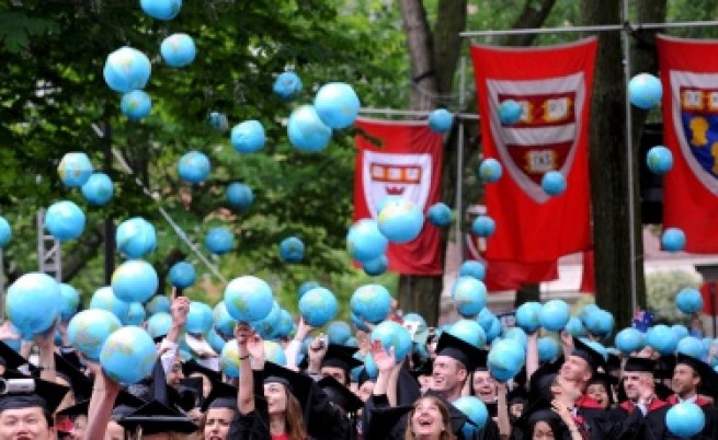 Фалшива диплома от Харвард - 40 хил. долара