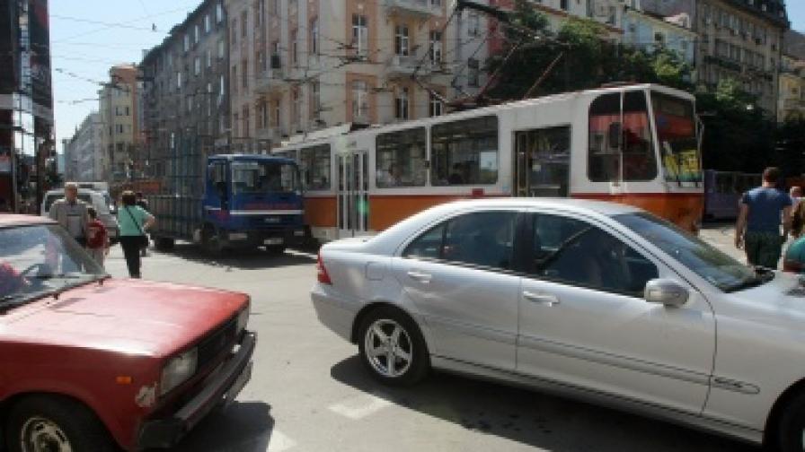 Камион уби 14-годишно момче в София