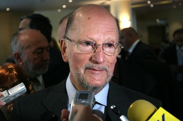 Държавата ще съди Сакскобургготски