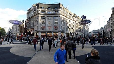 Новата диагонална пешеходна пътека