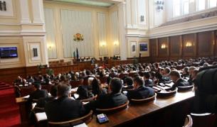 Красьо има приятели и в парламента