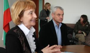 Председателят на СЕМ доц. Маргарита Пешева