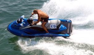 Строг контрол върху джетове и яхти