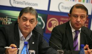 На 6 декември Димитър Ленков /д/ и Цветан Райчинов призоваха лекарите да не подписват индивидуалните си договори с НЗОК