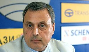 Божидар Данев