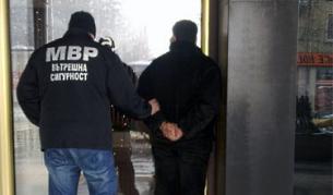 Арестуваният полицай поискал 1000 лв. от разследван, срещу когото е водил досъдебно производство