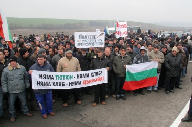 Тютюнопроизводителите се отказаха от протеста