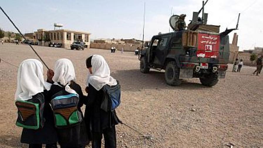 Афганистан иска "умерени" турски училища