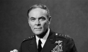 Генерал Александър Хейг (1924-2010)