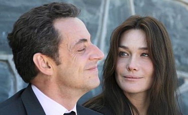 Саркози гневен за слуховете за брака си