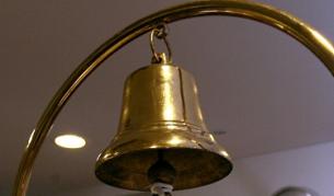 Звънецът, който отбелязва началото и края на търговията на БФБ