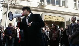 Според председателя на асоциацията на българския бизнес Светлозар Николов в протеста в София са участвали около 300 души