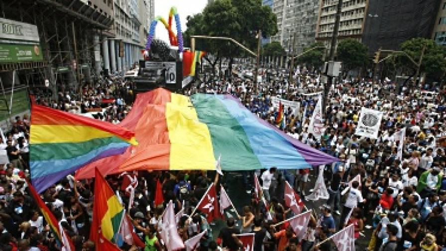 Правата на хомосексуалните все още са погазвани по цял свят