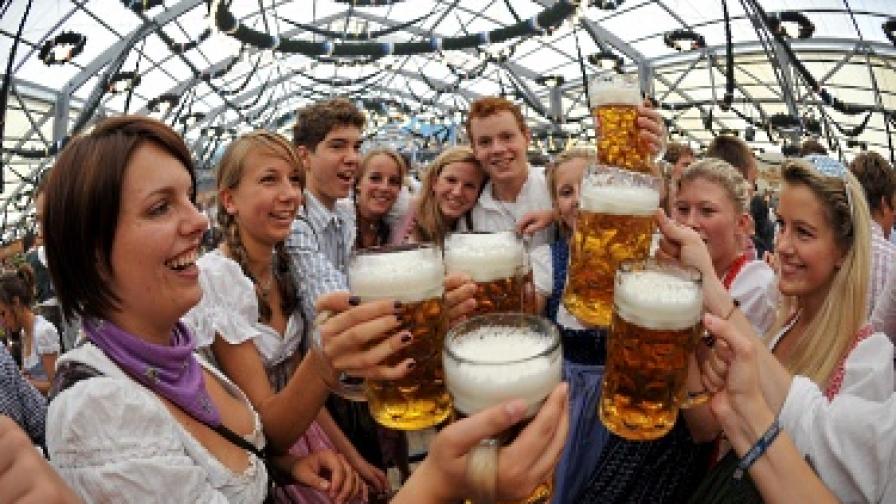 В село Фукинг не са доволни, че жадни германци ще надигат бира с марката Fucking Hell и ще им се смеят