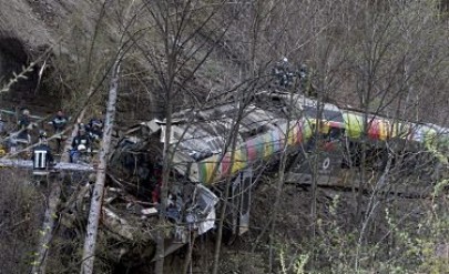 Резултат с изображение за „тежка железопътна катастрофа в Пенсилвания“