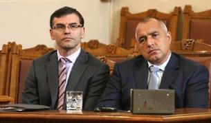 Симеон Дянков и премиерът Бойко Борисов на днешното заседание в Народното събрание