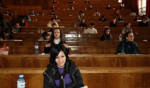 Дано от новата академична година студентите могат да теглят кредити, гарантирани от държавата
