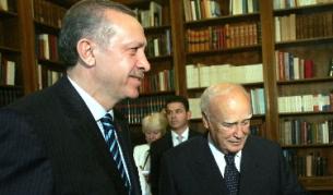 Турският премиер Ердоган се срещна с гръцкия президент Папуляс