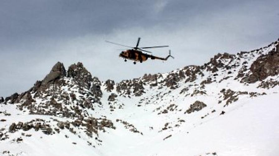 Самолет се разби в Афганистан, 43 жертви