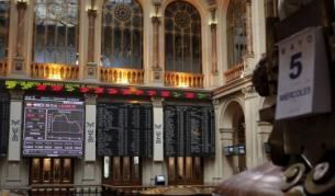 "Фич" понижи кредитния рейтинг на Испания