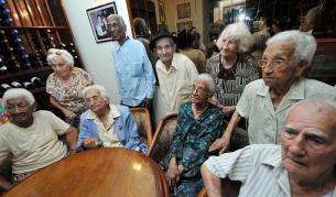 Среща на кубински столетници