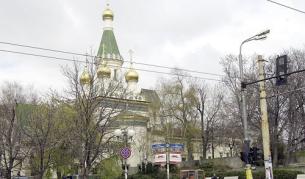 Градинката до Руската църква. Каквото и да се построи тук, ще съсипе центъра на столицата