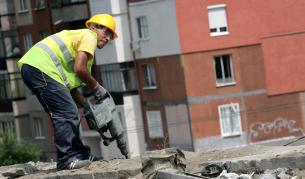 НСИ: Промишлеността расте, строителството също