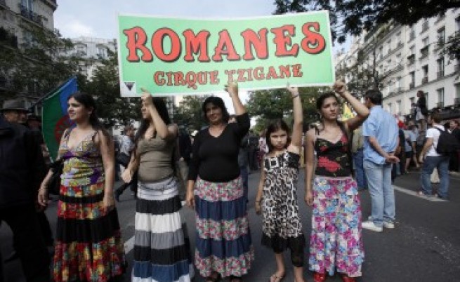 Френските чергари солидарни с българските роми