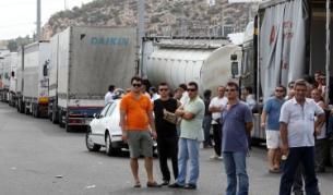 Гръцките превозвачи прекратяват протестите 