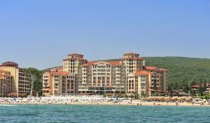 "Роял Парк Хотел" в "Елените"