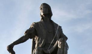 Статуя на Христофор Колумб