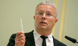 Александър Лебедев