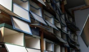 Още посланици агенти