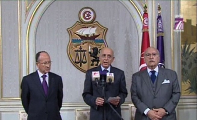 Президентът на Тунис избяга от страната
