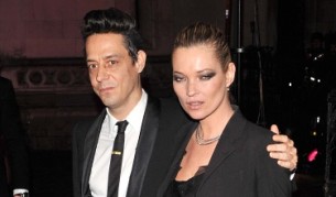 Кейт Мос и Джейми Хинс