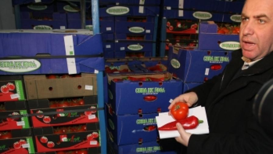 В доматите от Йордания има пестицид забранен дори там