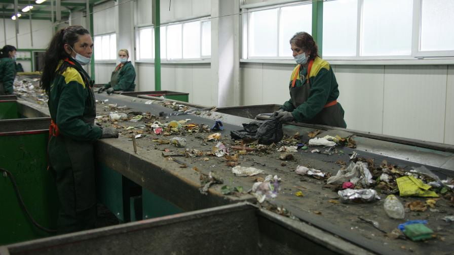 Евростат: Българите не осъзнават колко боклук произвеждат