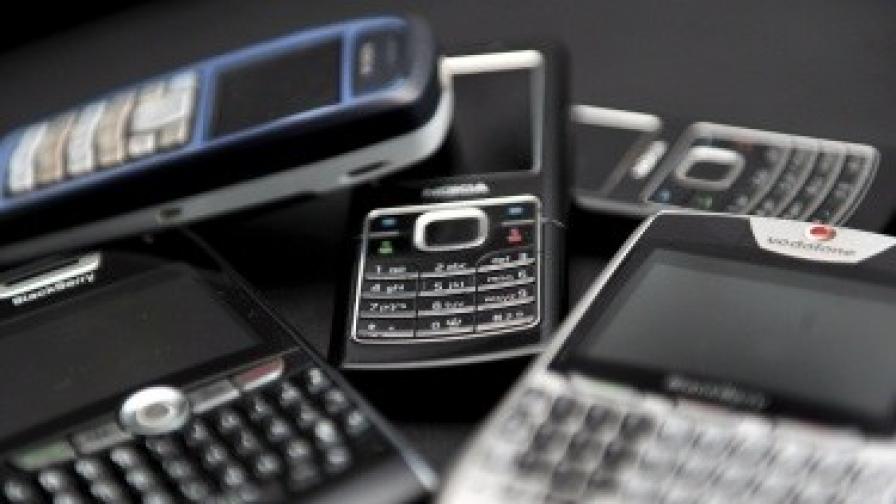 Договор с мобилен оператор ще бъде прекратяван от абоната без неустойка 