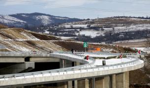 Риск от редовно заледяване на АМ "Люлин" през зимата