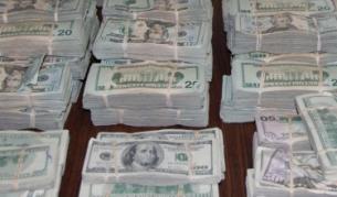 САЩ търсят 6,5 млрд. долара помощи, изчезнали в Ирак