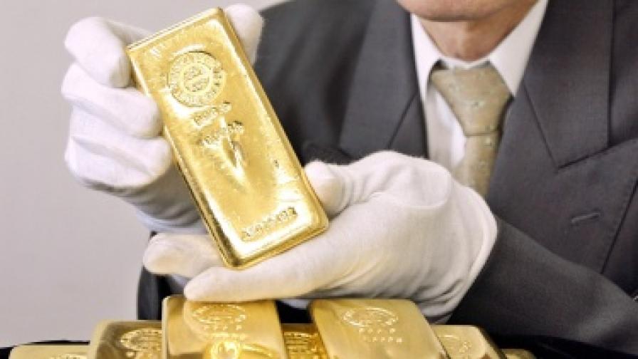 Проблемите на САЩ вдигат цената на златото