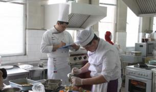 В ресторантите ще работят само хора с квалификация и стаж