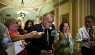 САЩ се разминаха с неплатежоспособността 