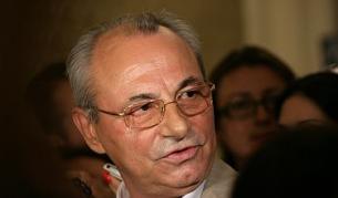 Ахмед Доган