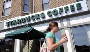 "Старбъкс" съдени за $3 млн. заради скрита камера в тоалетната